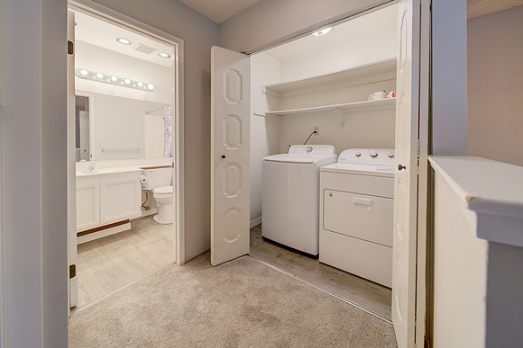 2827 Sunburst Drive-B_111