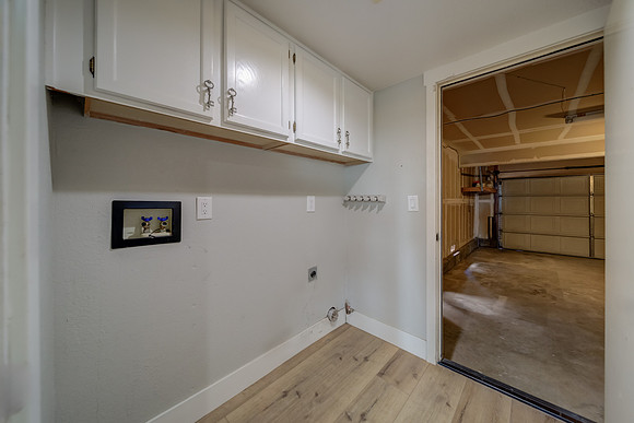 2415 Tea Court_36