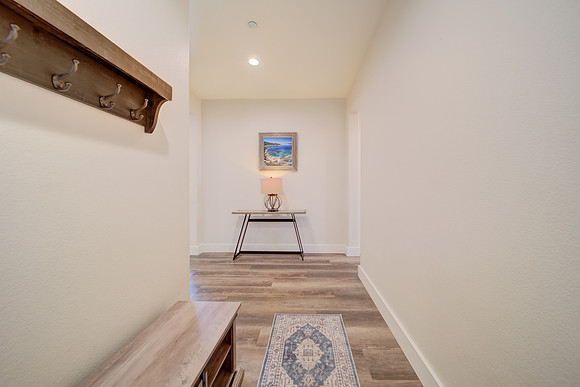3982 Lucero Street_24