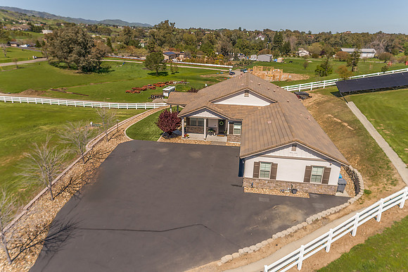 7490 English Hills Road_19