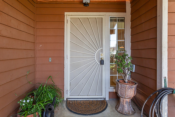 910 Southdown Court_13