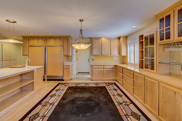 1001 Shire Ct_57