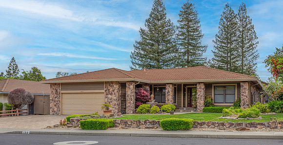 196 Auburn Way_102