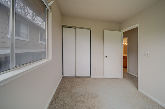 47 Parrott St_31