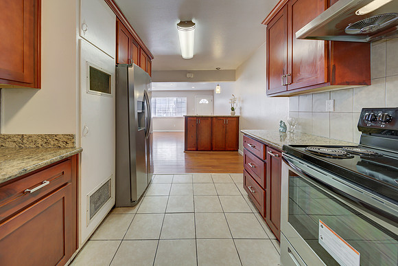 1685-A Maubert Ct_122