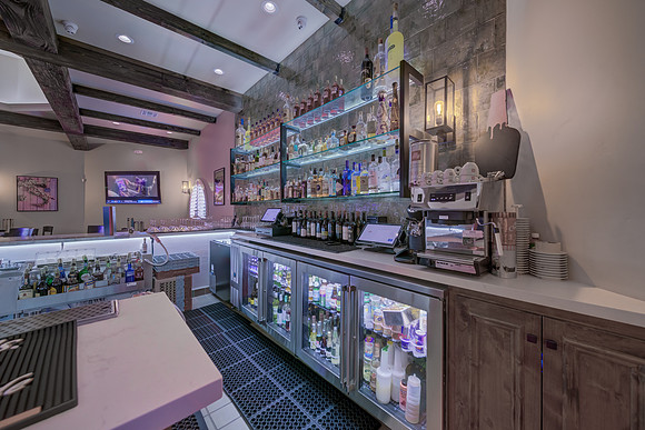 Pietro #2 Bar_05