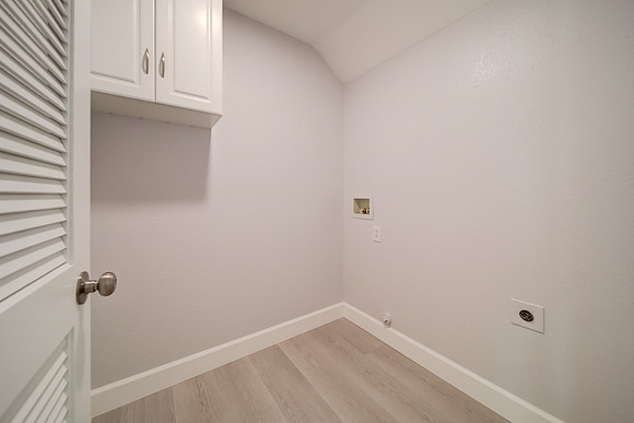 824 Cedarcrest Drive_120