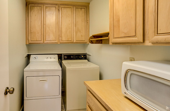 1001 Shire Ct_44