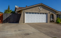 185 Dover Way_04