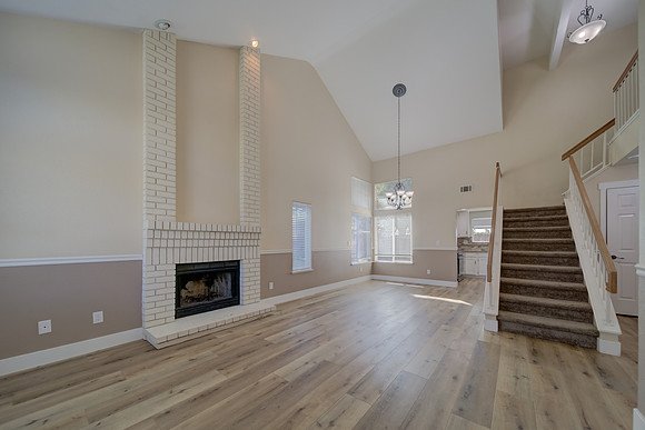 2415 Tea Court_120