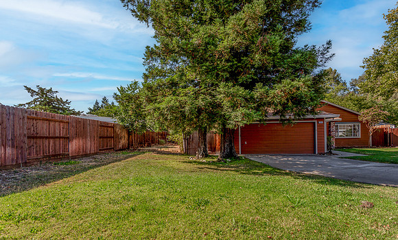 910 Southdown Court_03