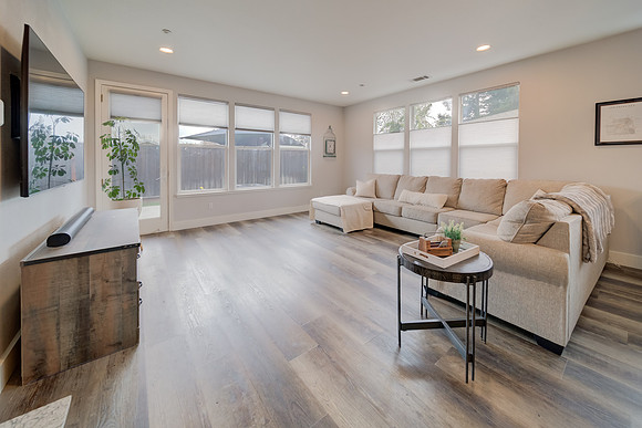 3982 Lucero Street_41