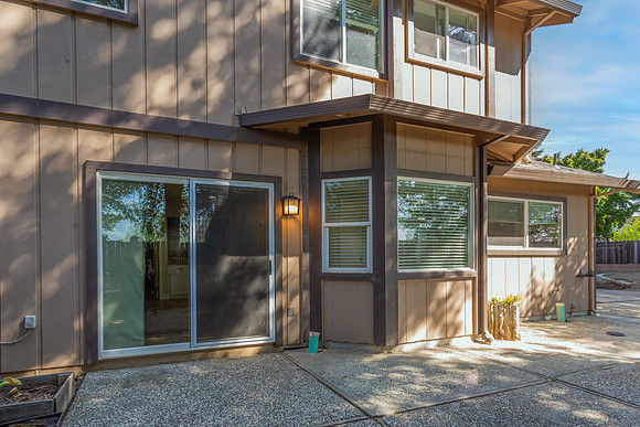 2415 Tea Court_110