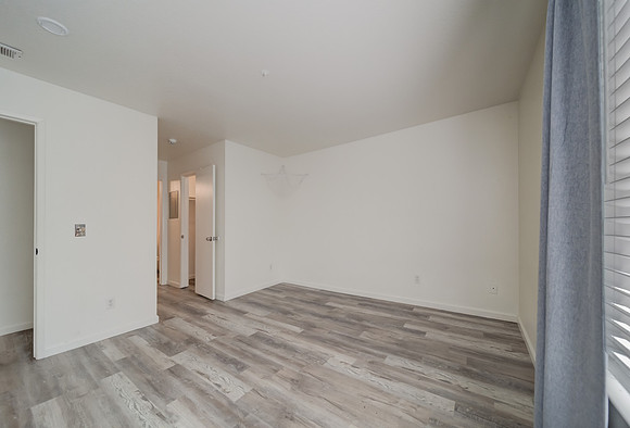 1801-#808 Marshall Road_123