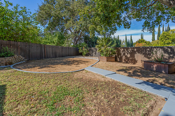 5005 Harebell Court_11