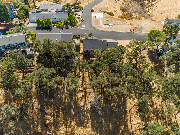 1126 Rimrock Dr_150